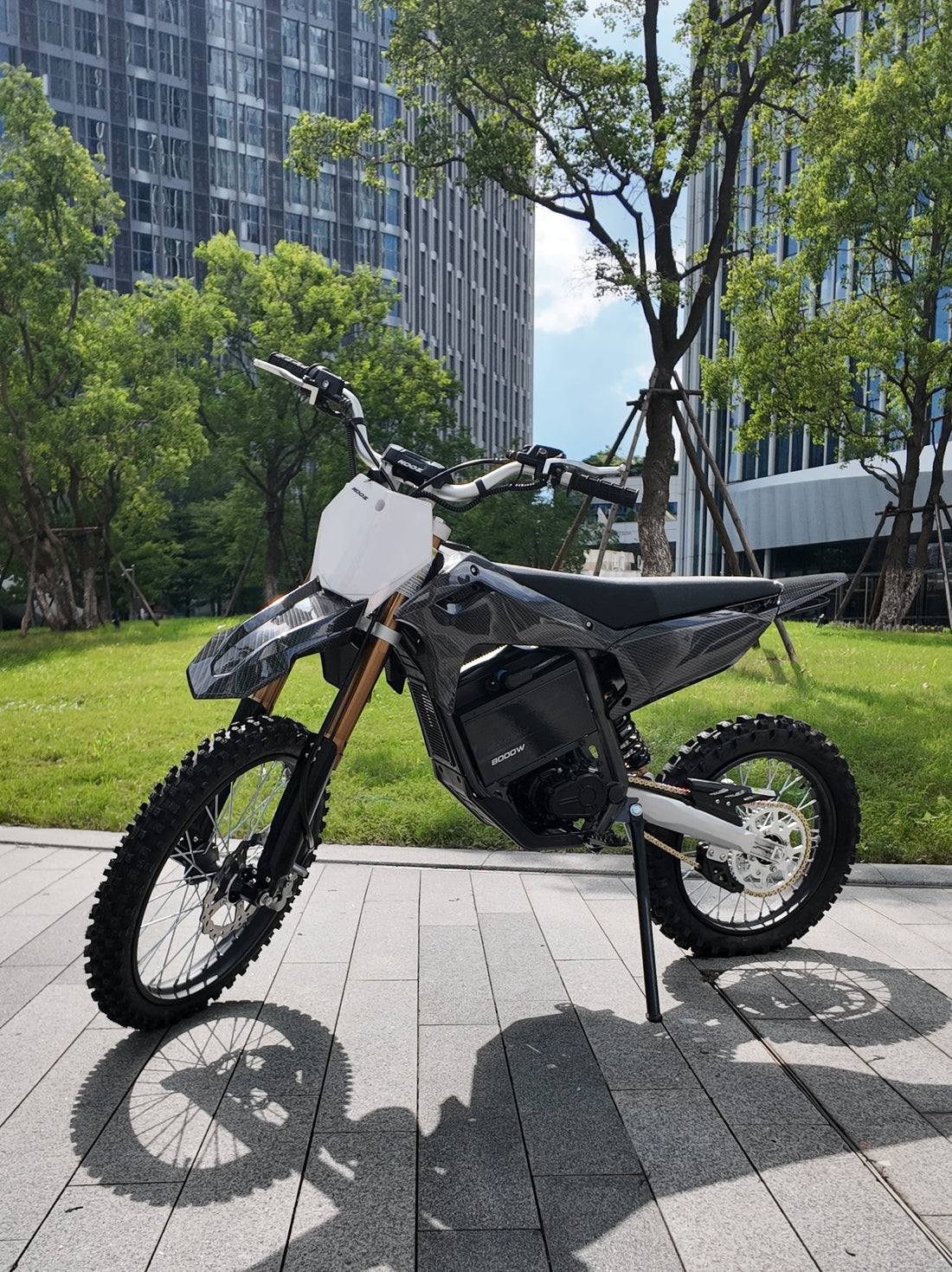 HP131E Dirt Bike 8000w 72v Full Plastic Kit – Carbon Black